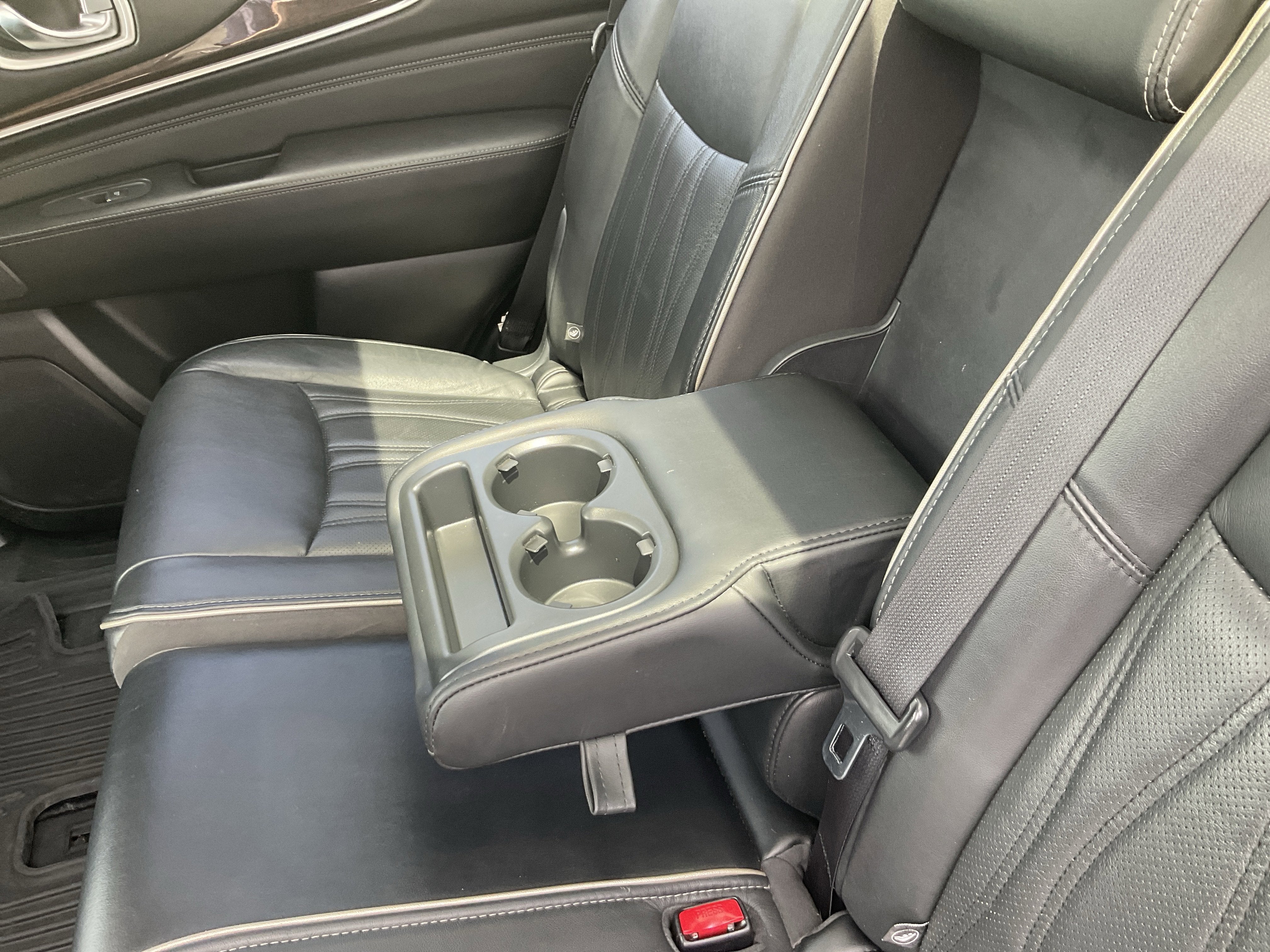 2020 INFINITI QX60 LUXE