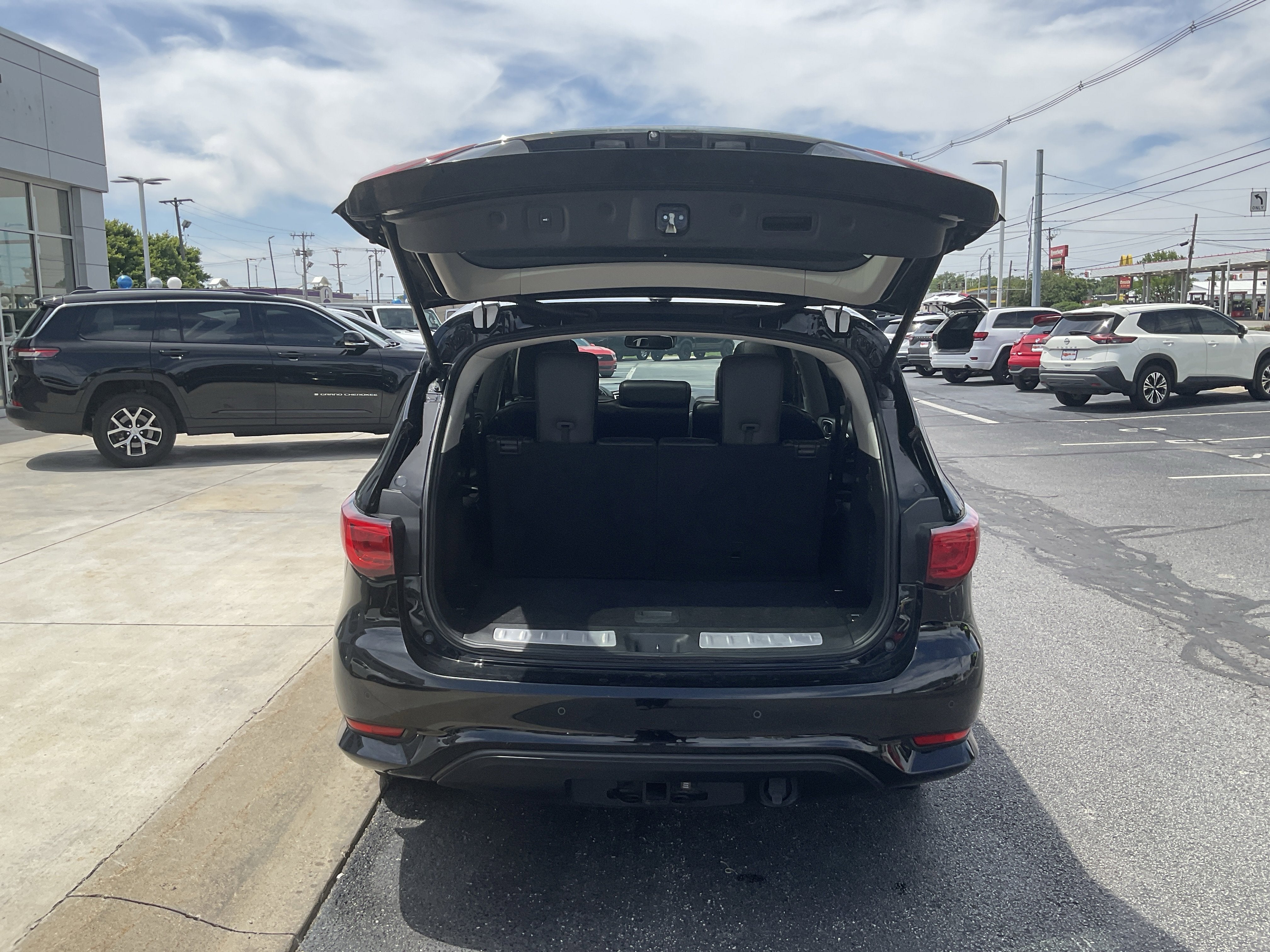 2020 INFINITI QX60 LUXE