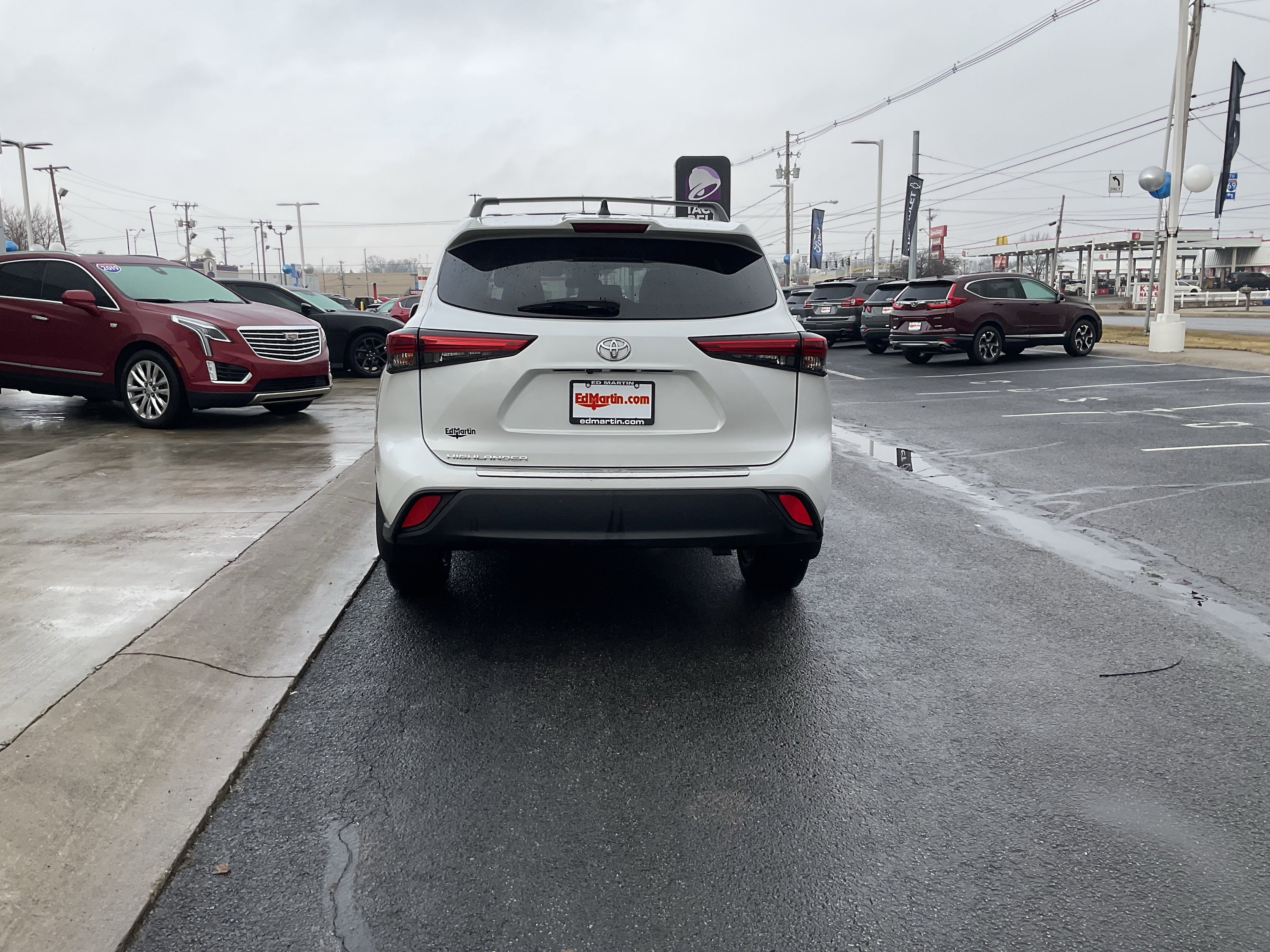 2023 Toyota Highlander L