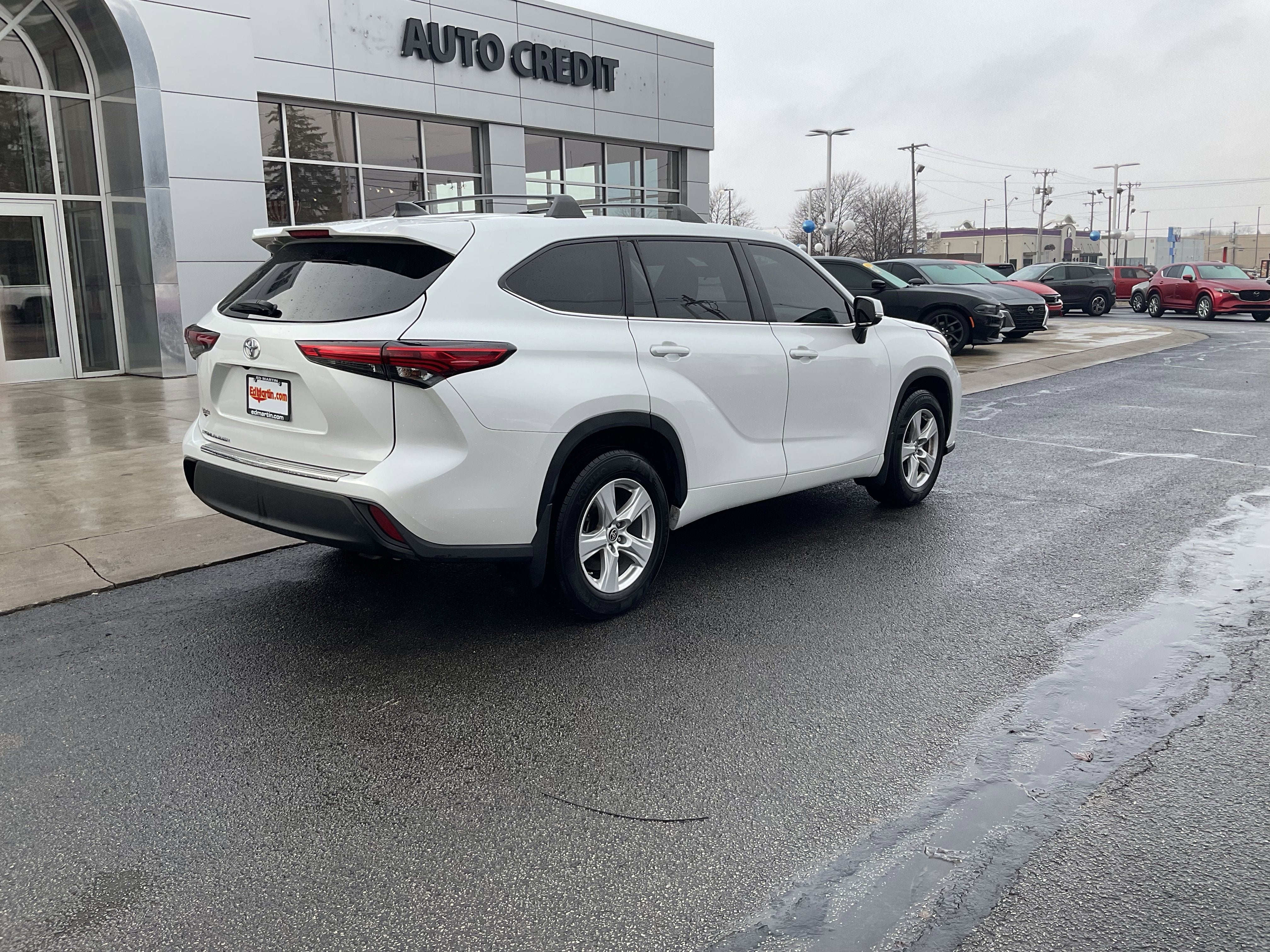 2023 Toyota Highlander L