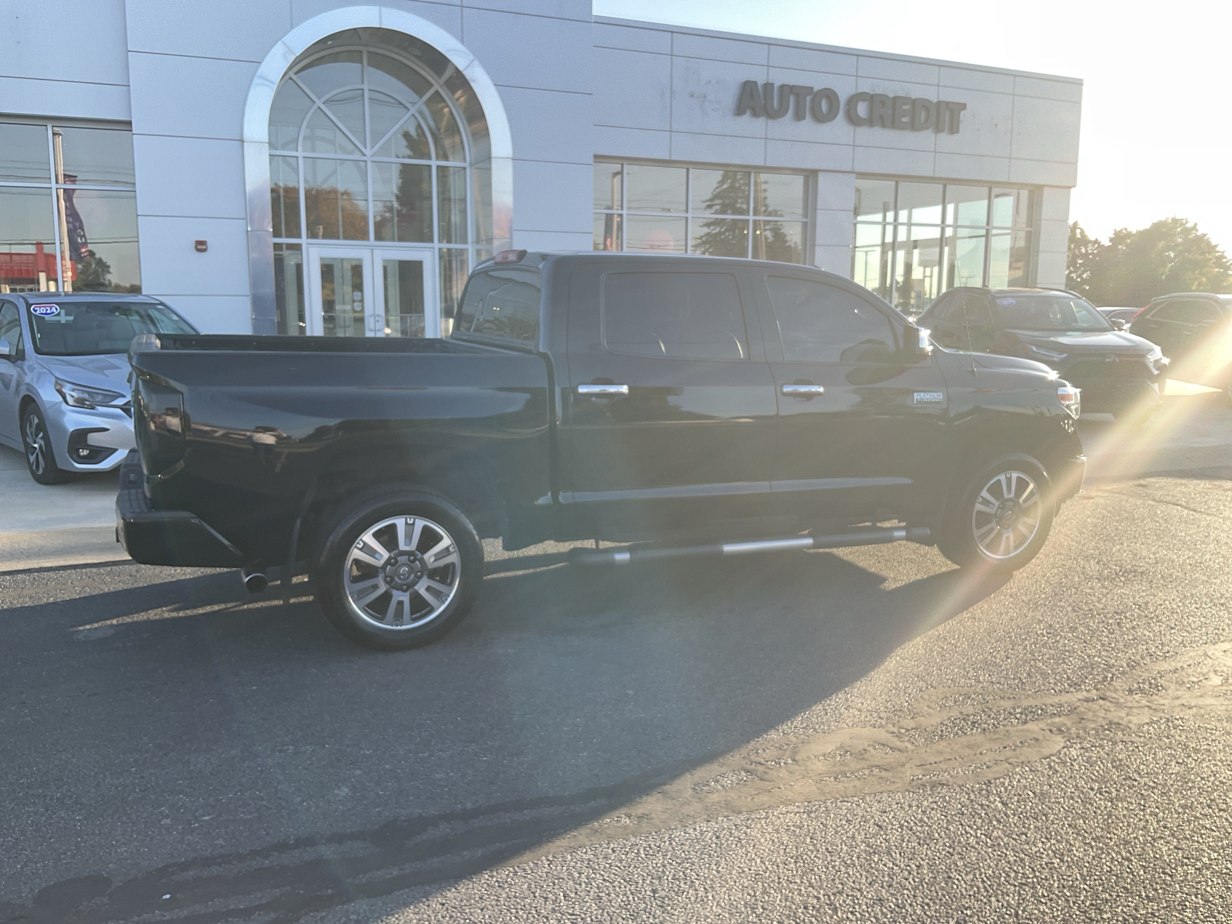 2019 Toyota Tundra Platinum 5.7L V8