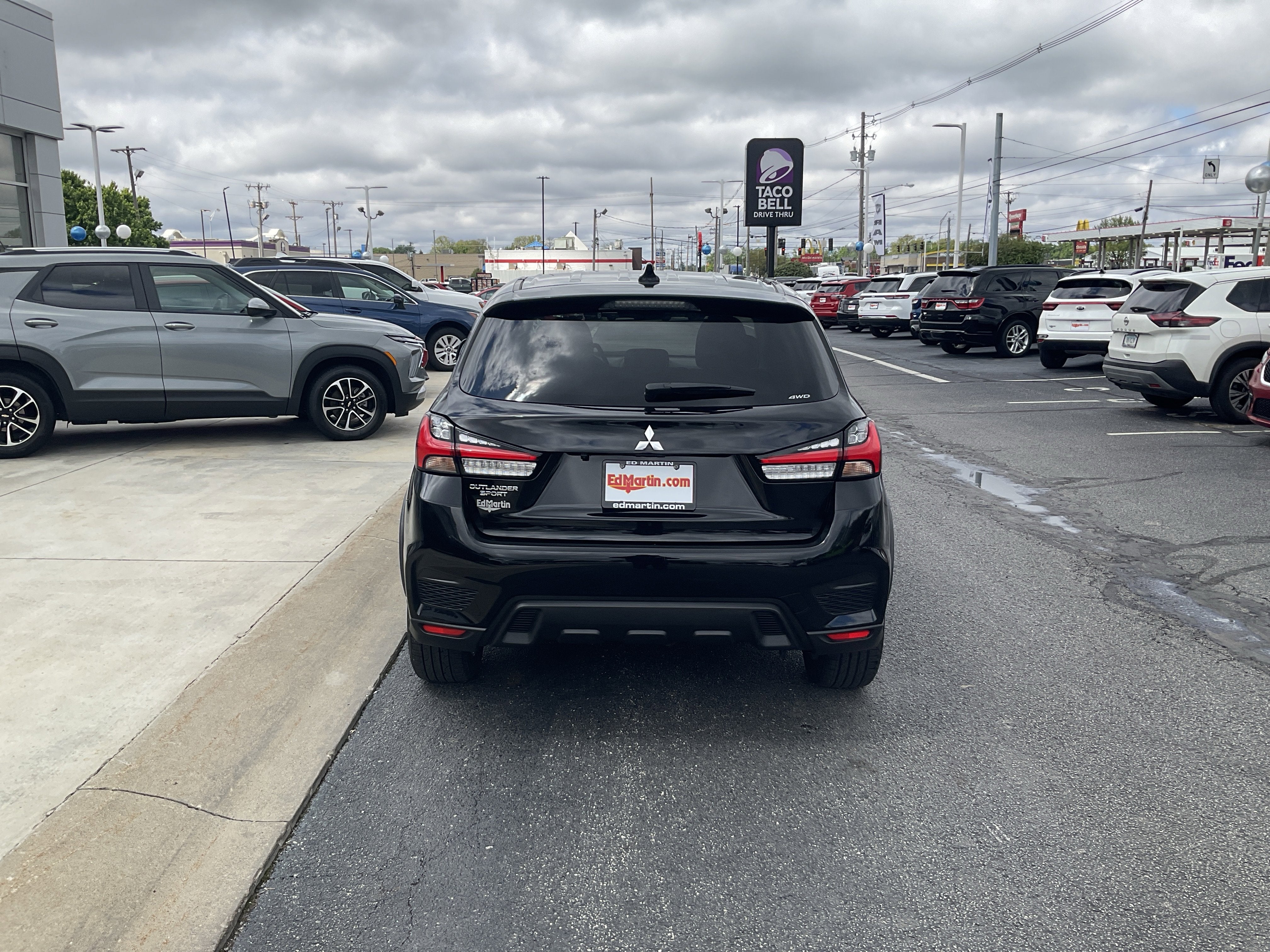 2025 Mitsubishi Outlander Sport 2.0 ES