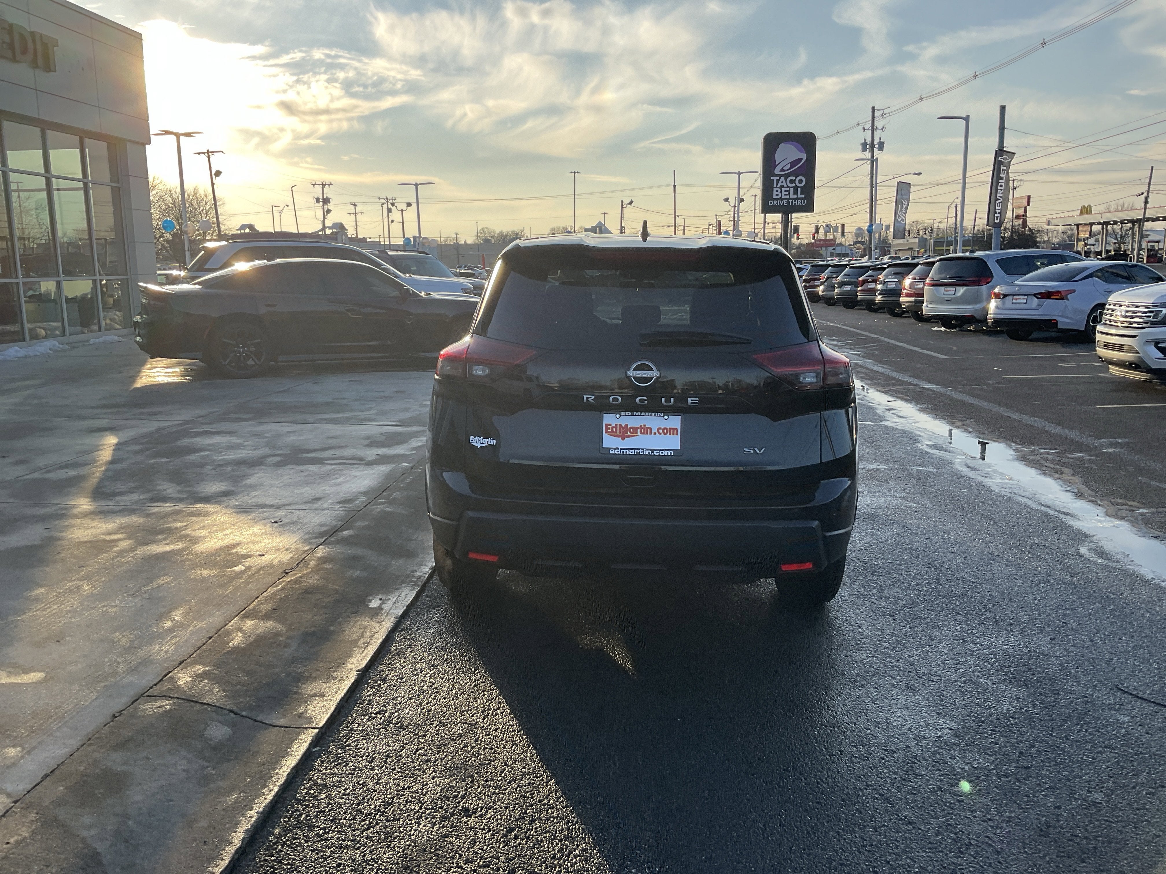 2024 Nissan Rogue SV