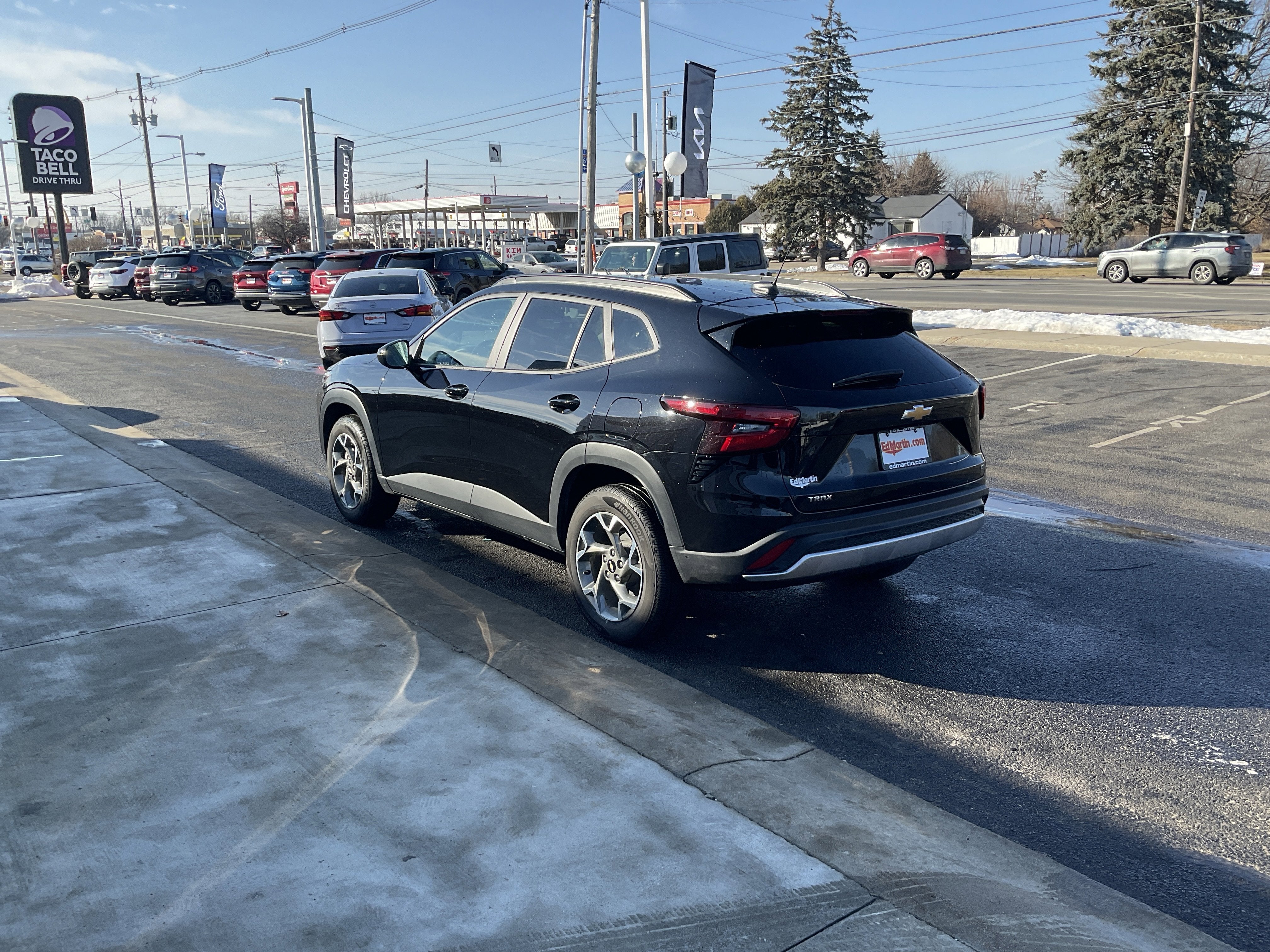 2025 Chevrolet Trax LT