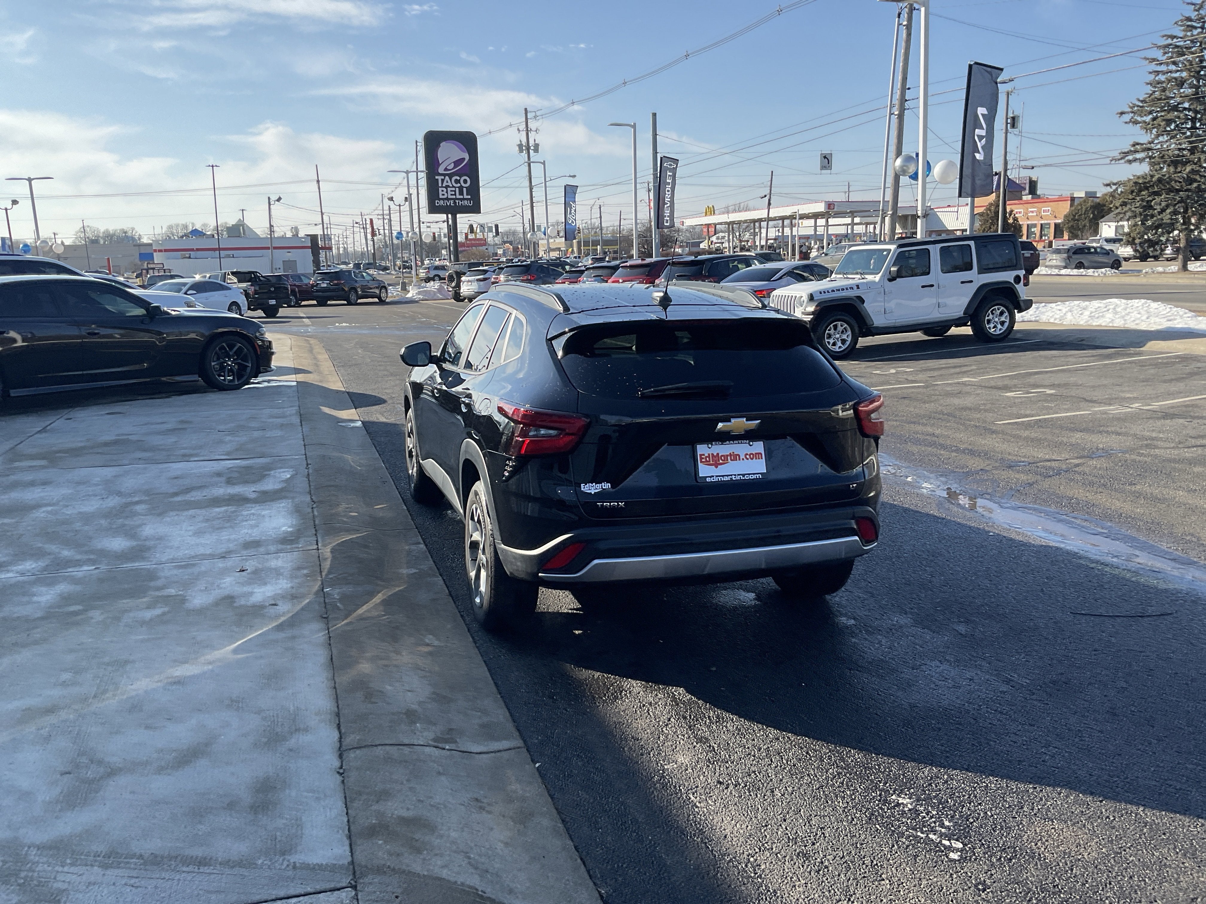 2025 Chevrolet Trax LT