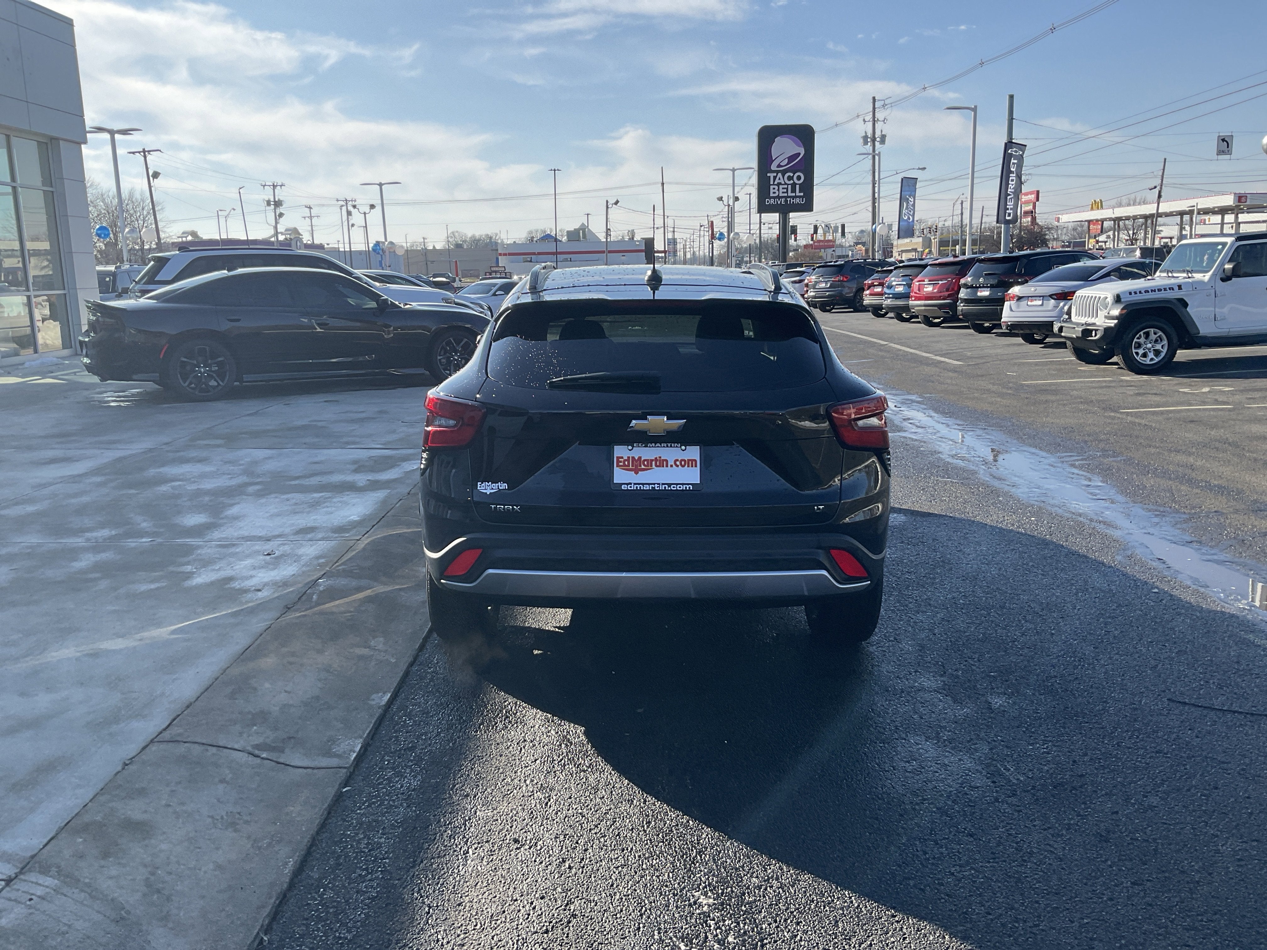 2025 Chevrolet Trax LT