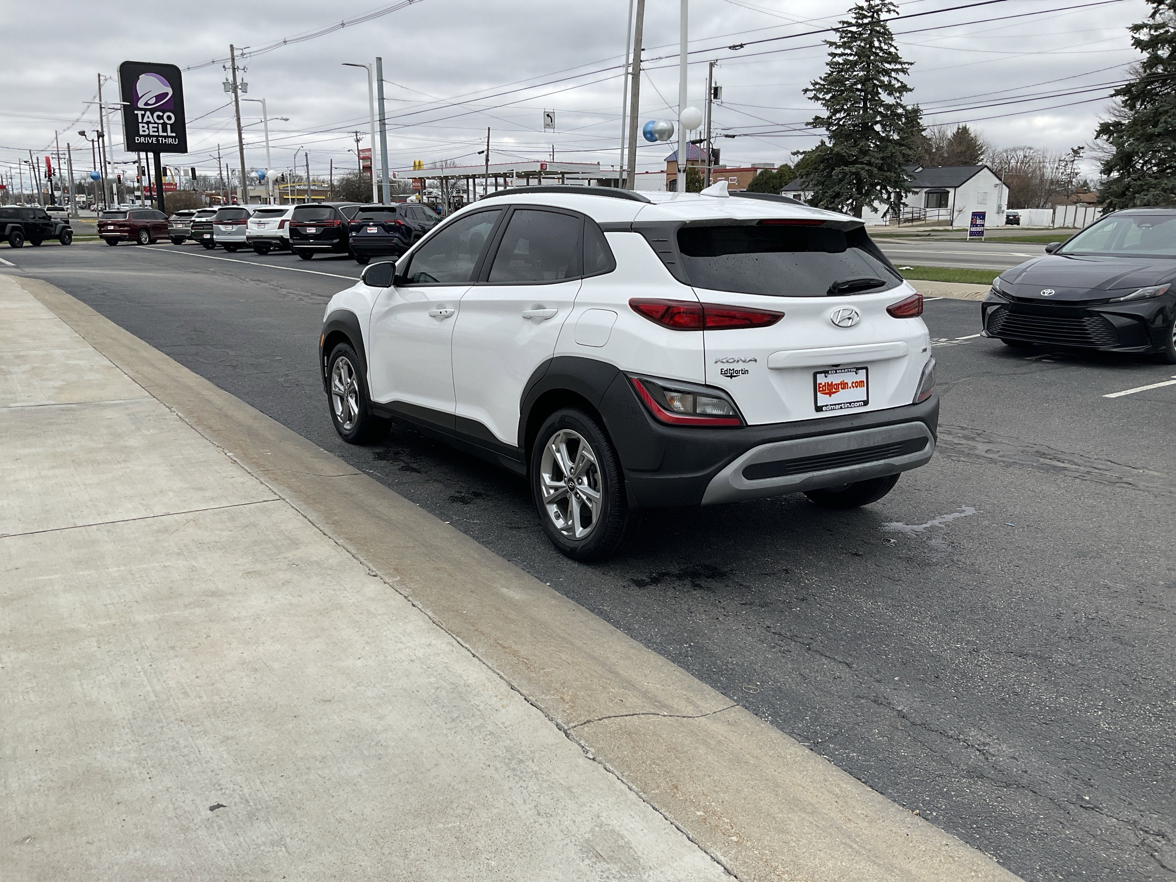 2023 Hyundai Kona SEL
