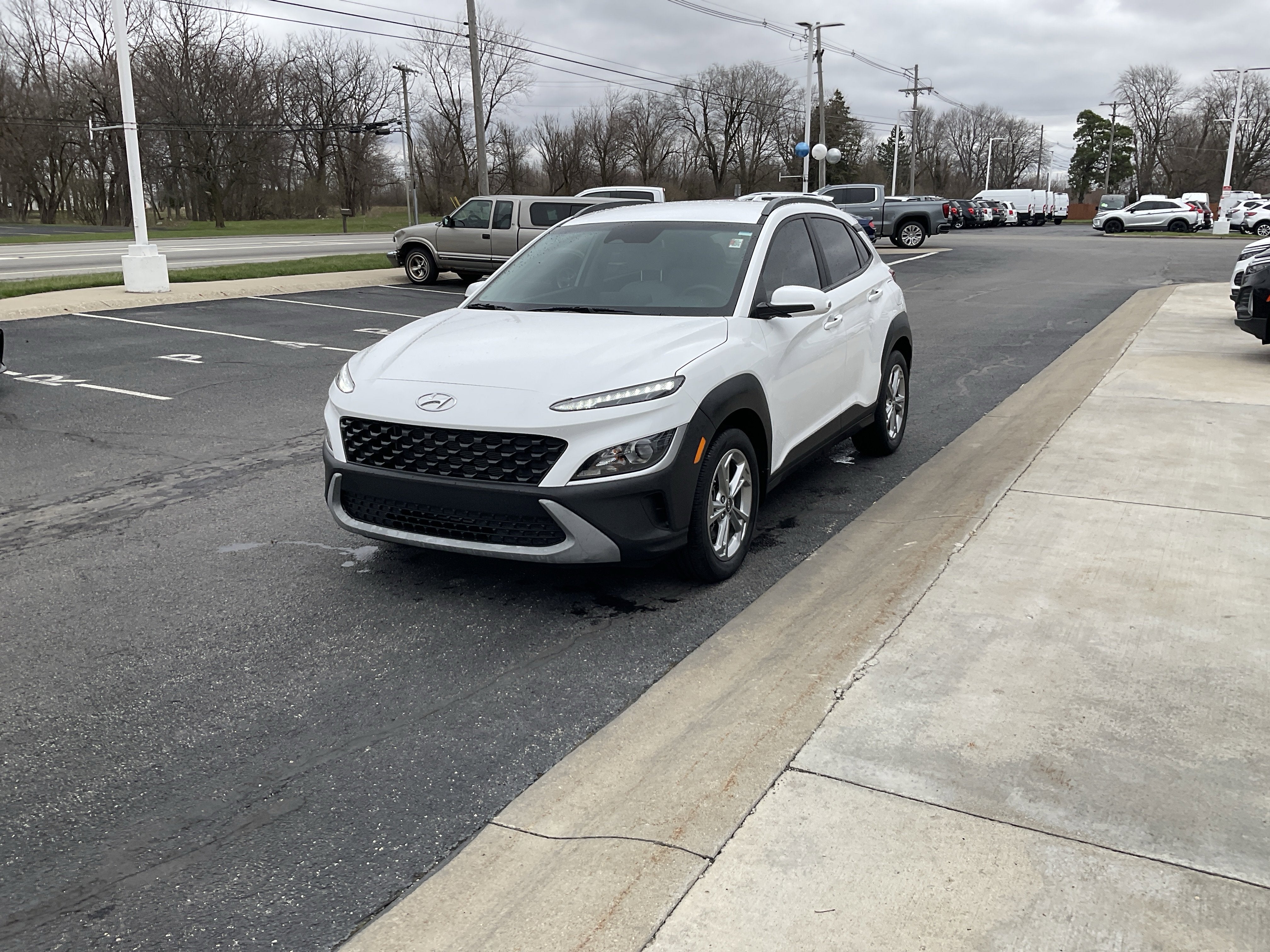 2023 Hyundai Kona SEL