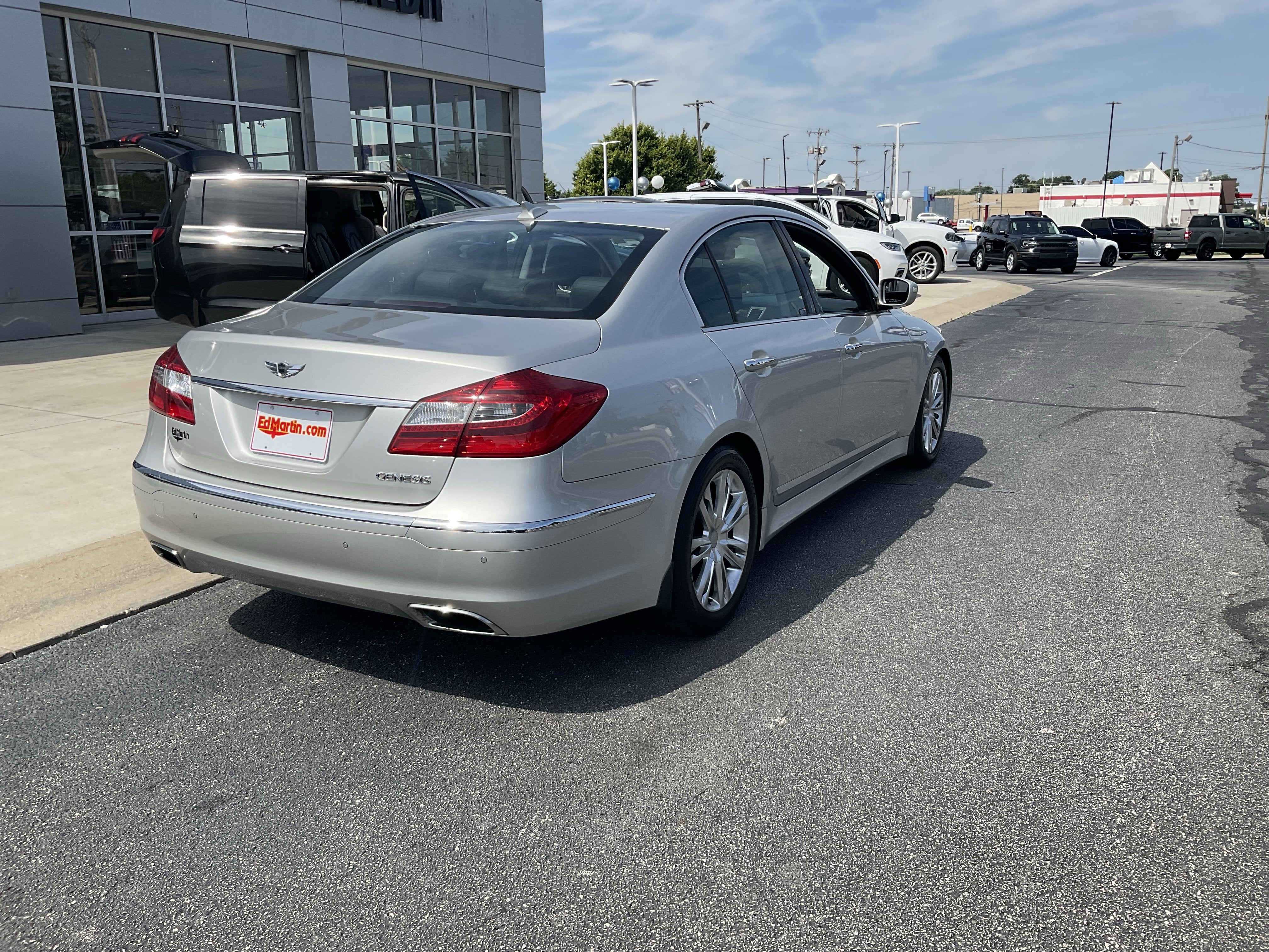 2013 Hyundai Genesis 3.8