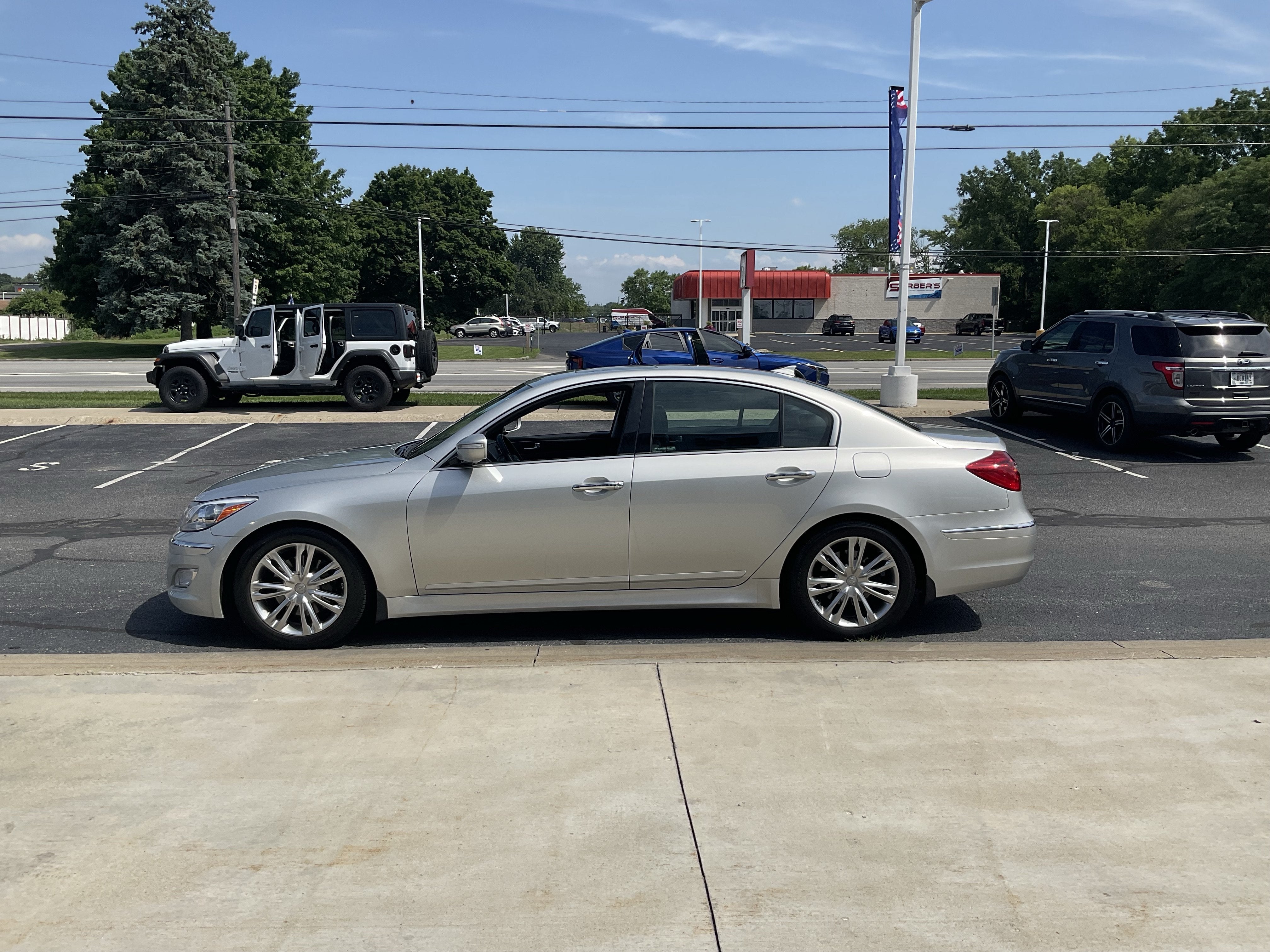 2013 Hyundai Genesis 3.8