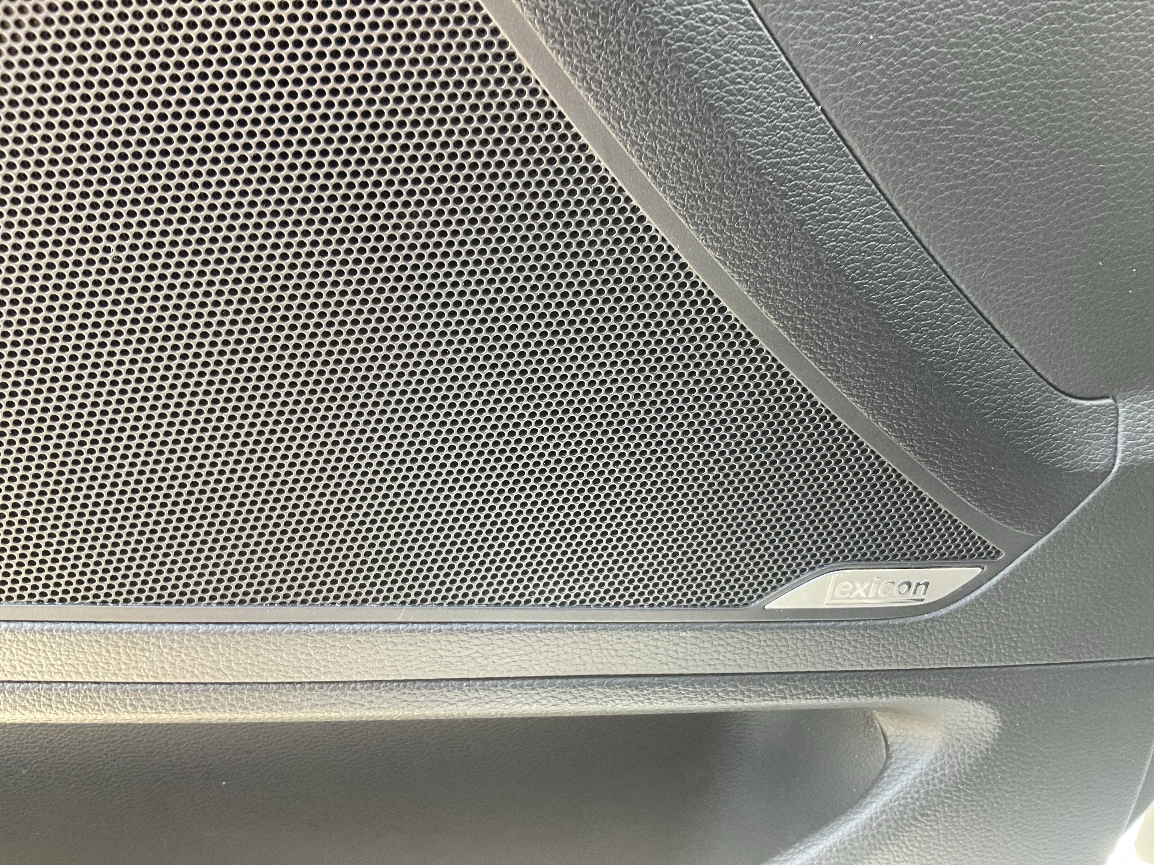 2018 Genesis G80 3.8