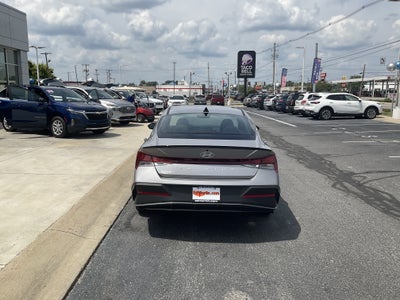 2025 Hyundai Elantra SEL Sport