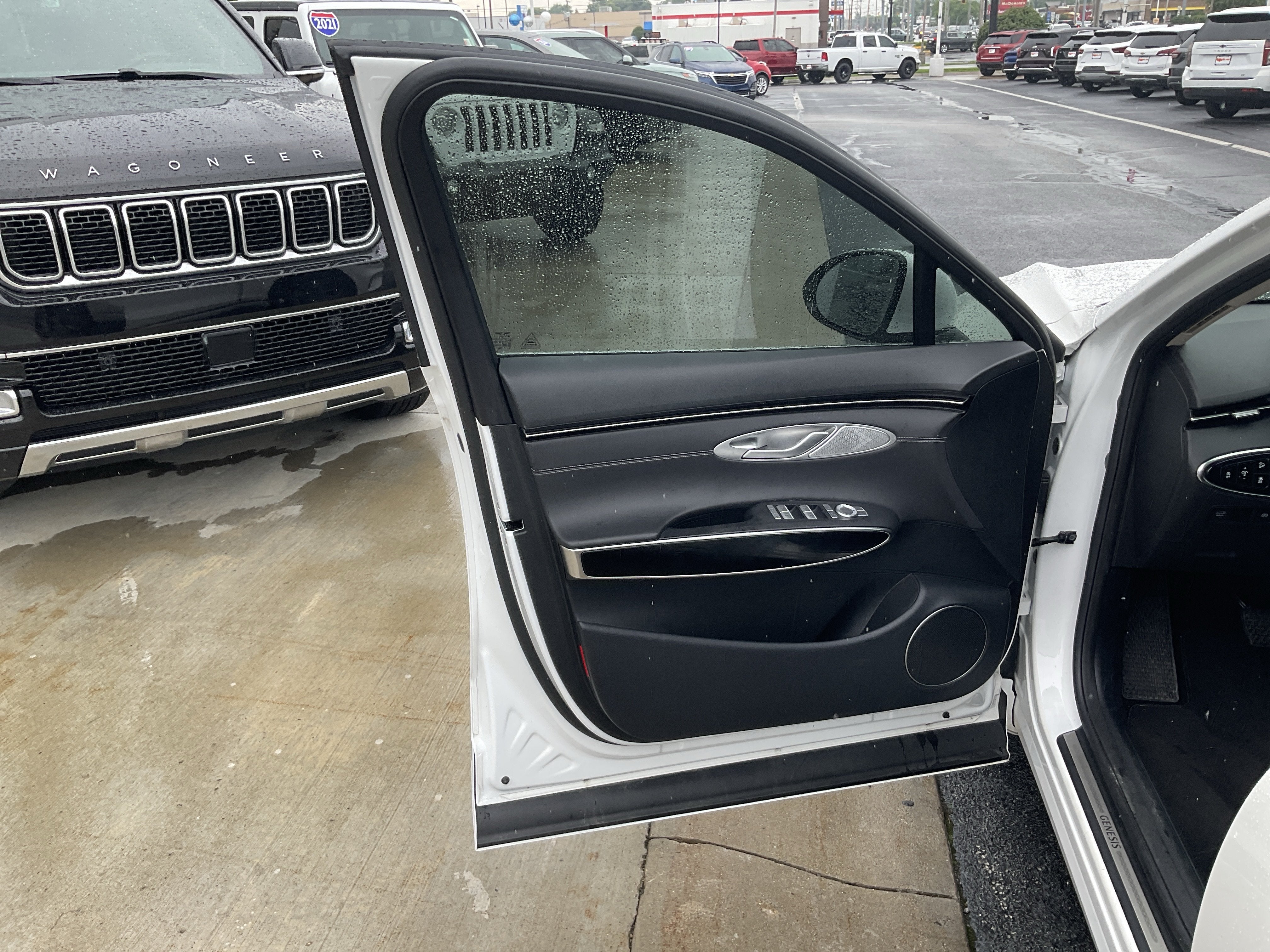 2025 Genesis GV70 2.5T