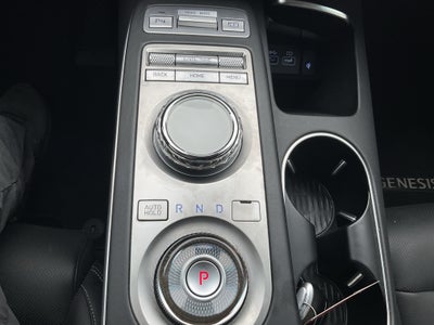 2025 Genesis GV70 2.5T
