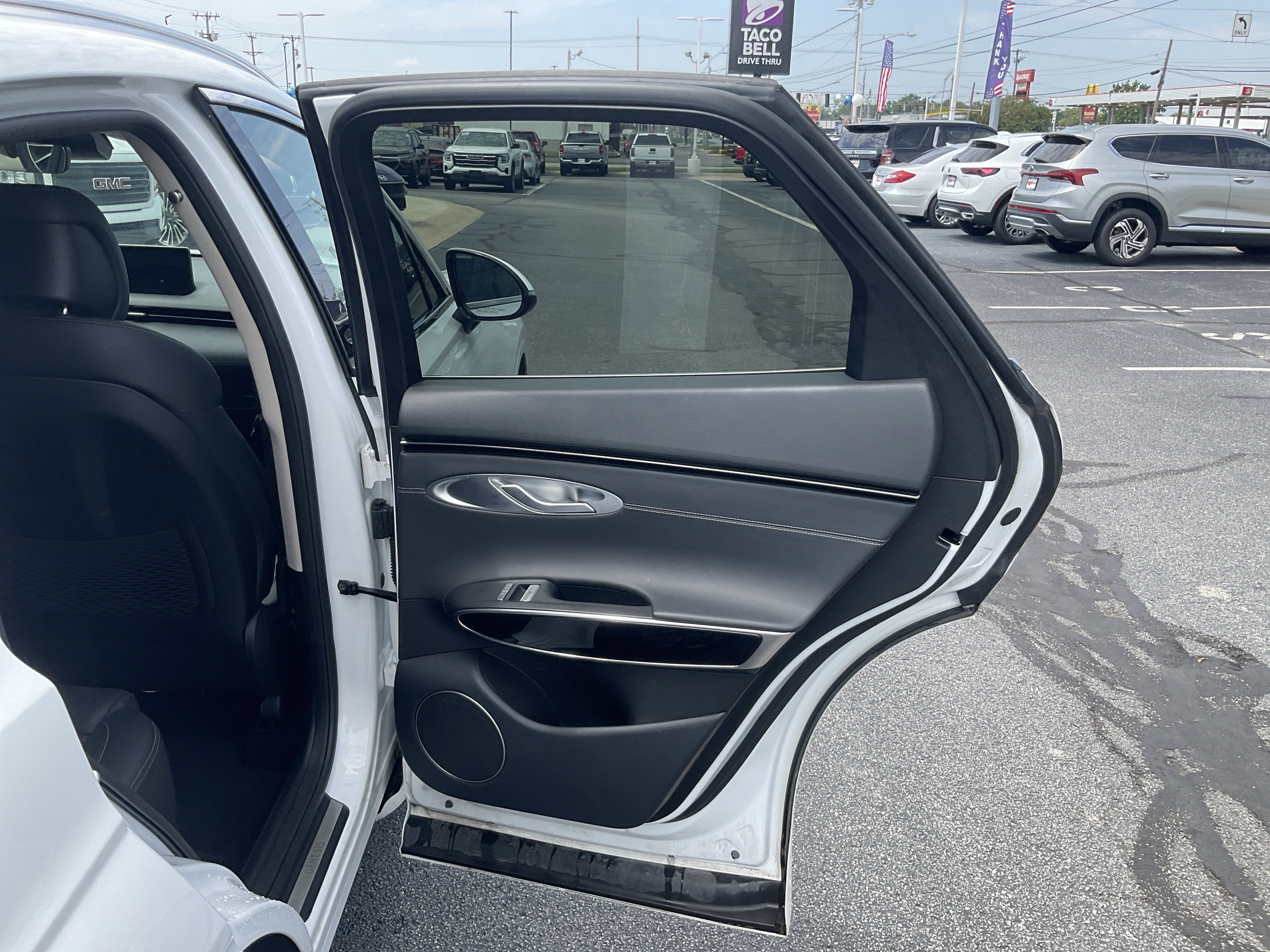2025 Genesis GV70 2.5T