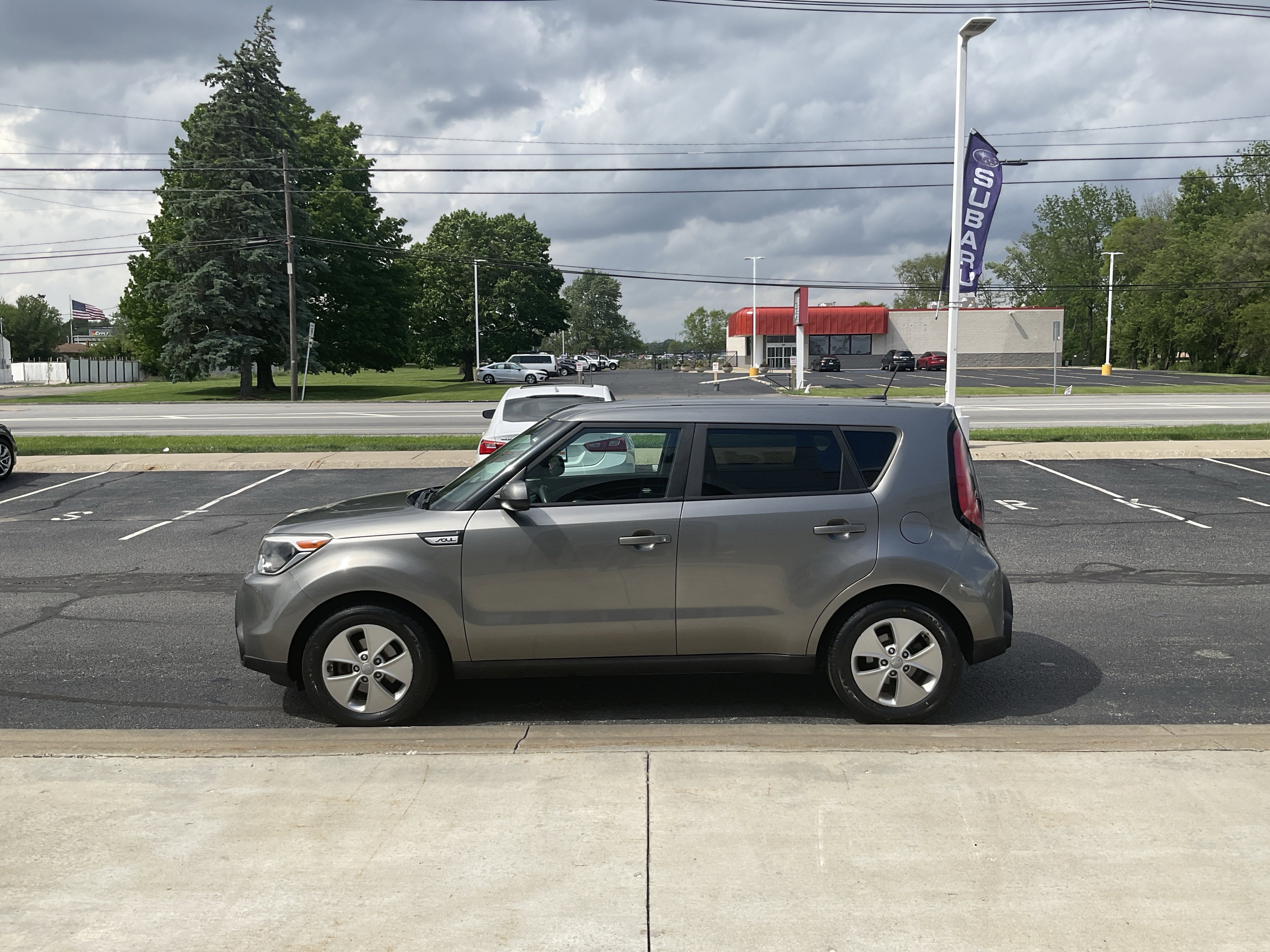 2016 Kia Soul Base
