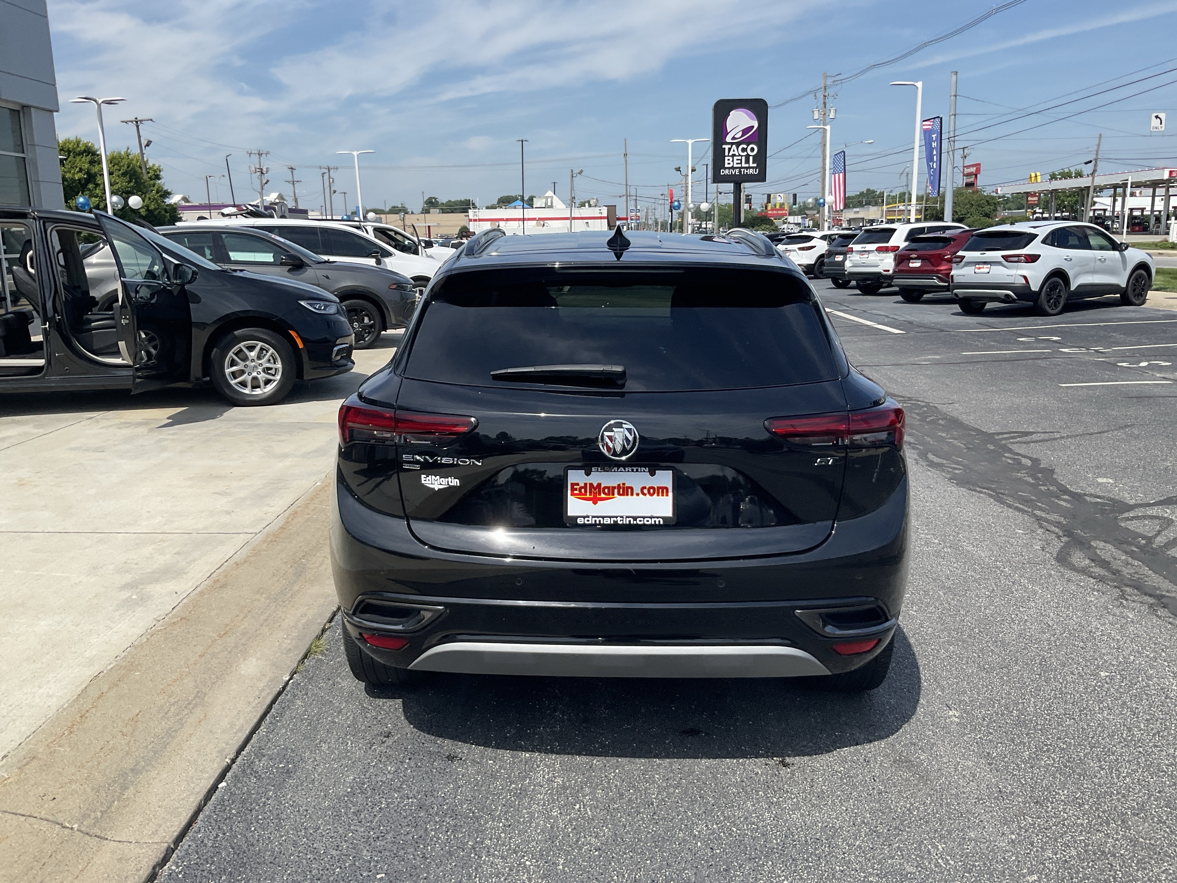 2023 Buick Envision Preferred