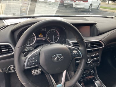 2018 INFINITI QX30 Sport