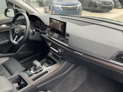 2024 Audi Q5 45 S line Premium quattro