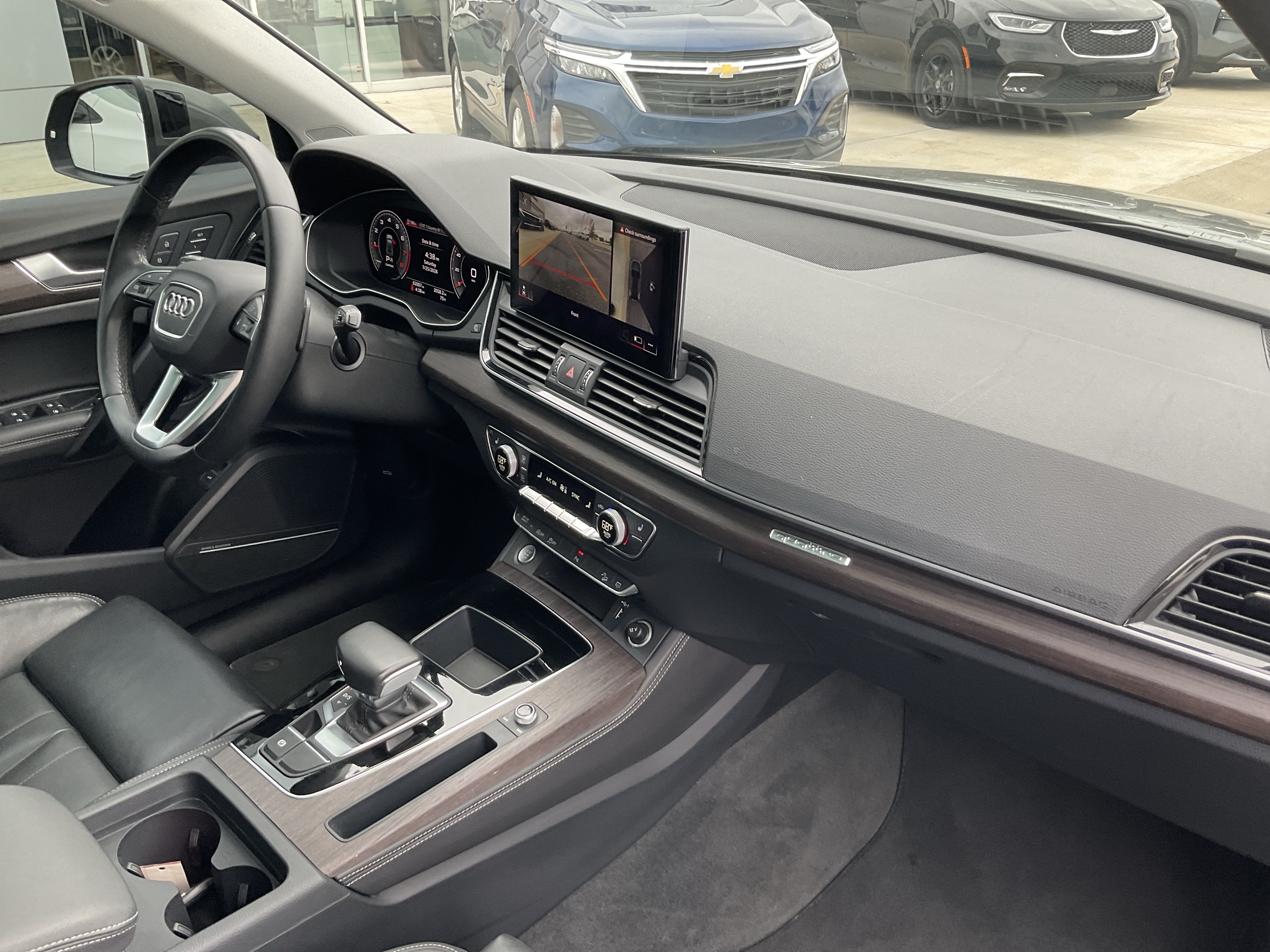 2024 Audi Q5 45 S line Premium quattro