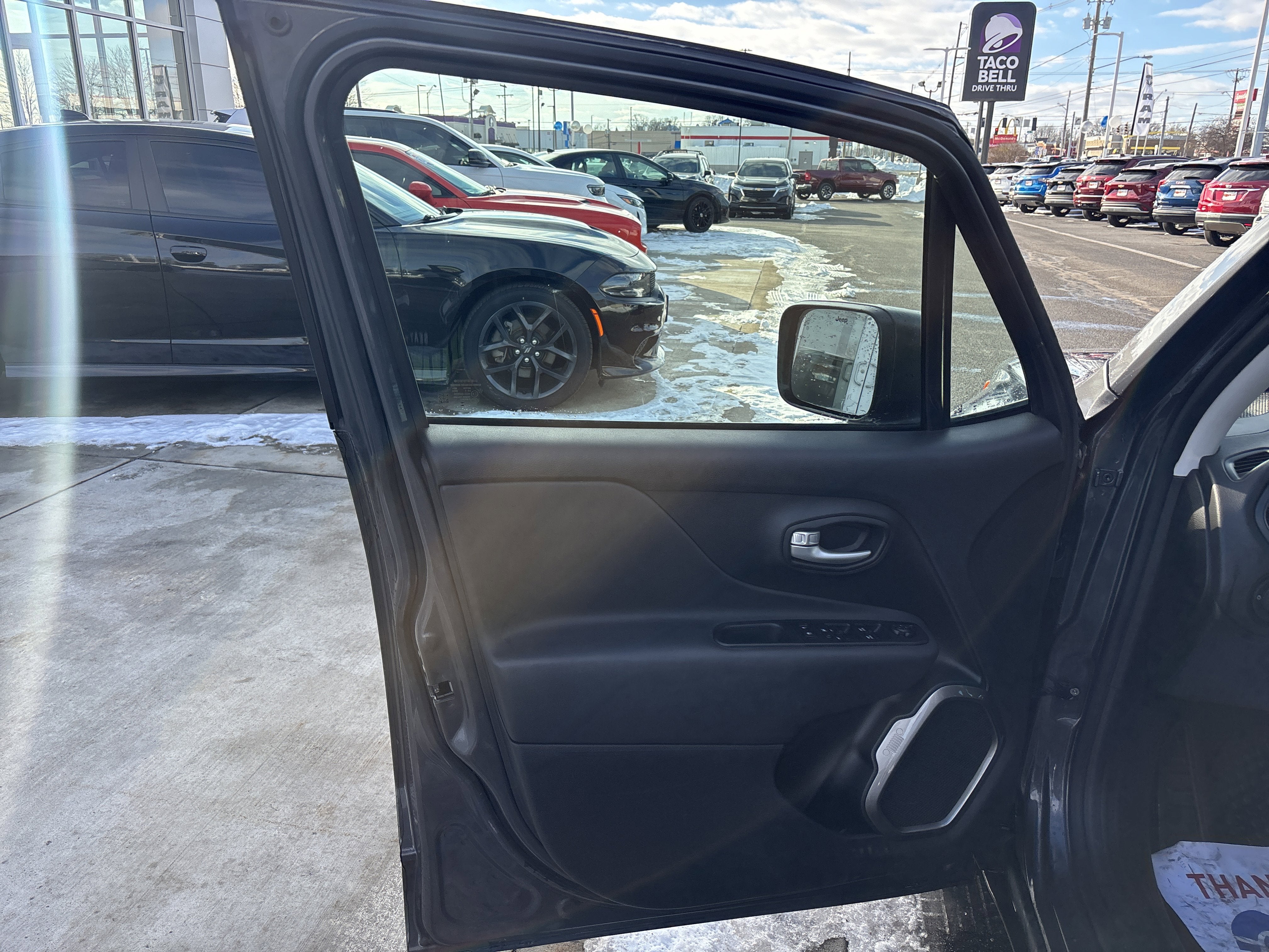 2023 Jeep Renegade Latitude