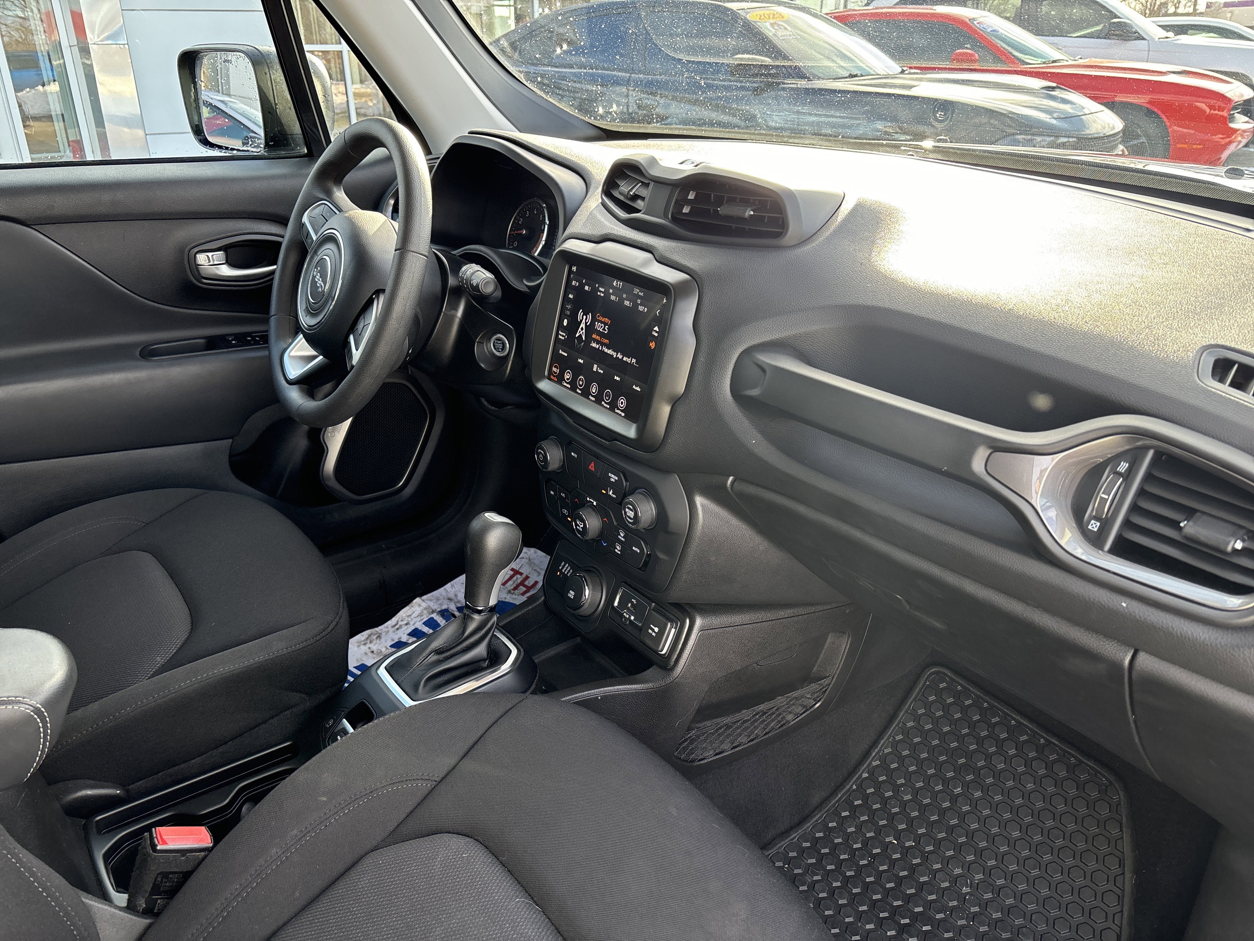 2023 Jeep Renegade Latitude