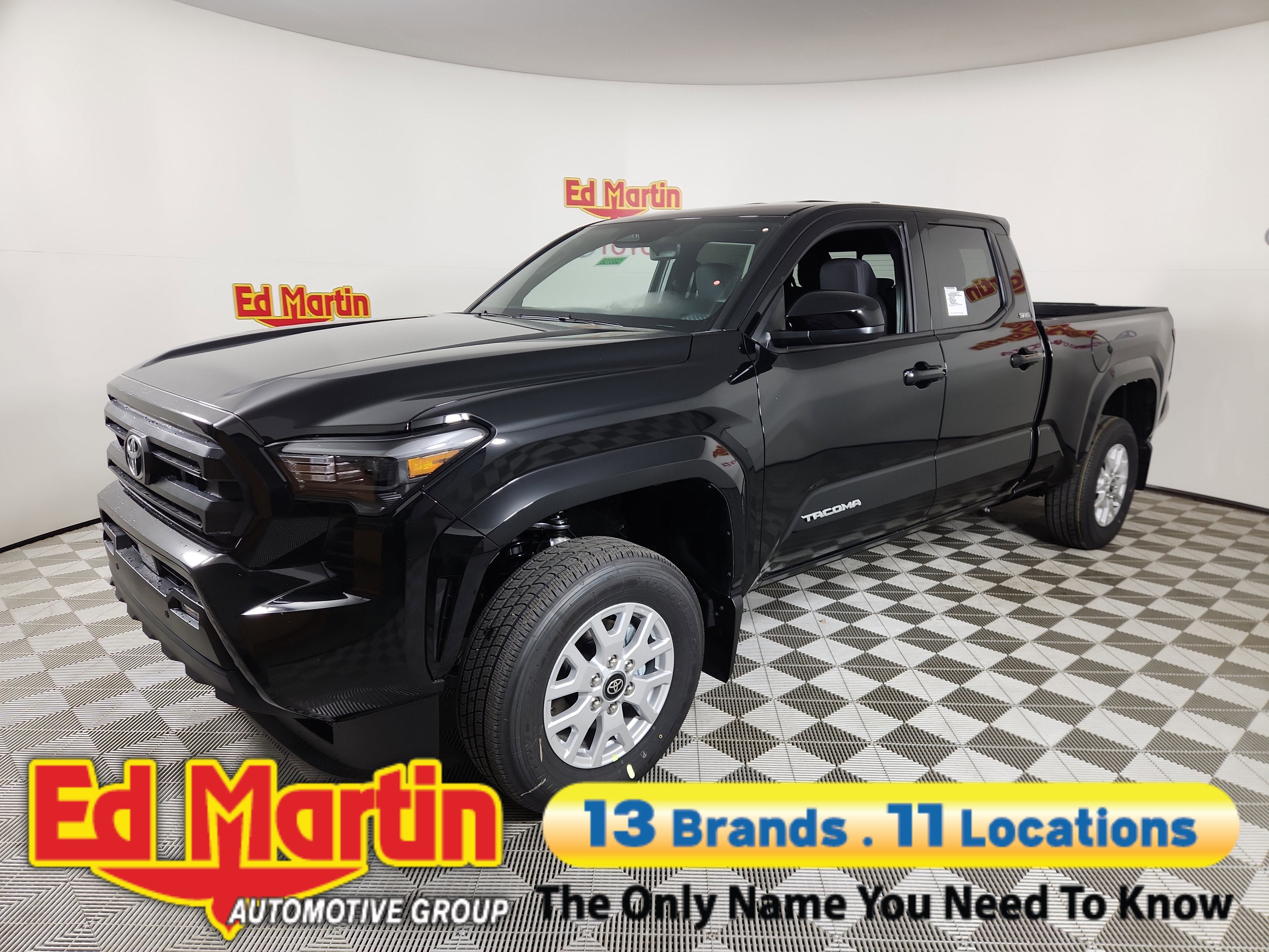 2025 Toyota Tacoma SR5