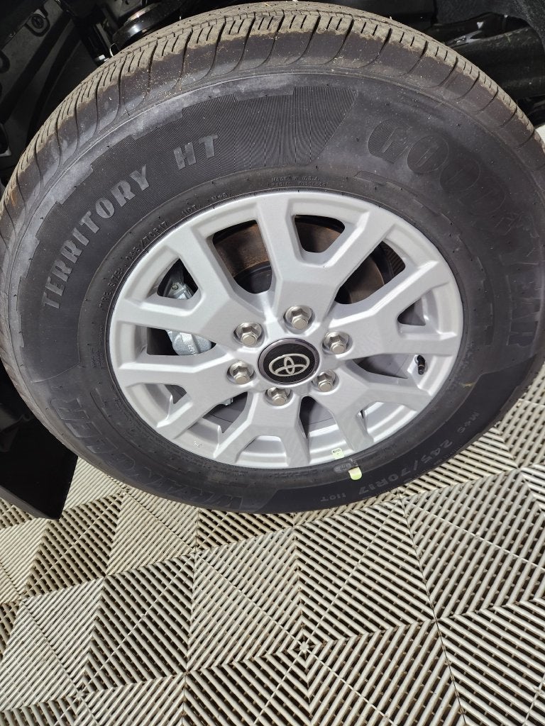 2026 Toyota Tacoma SR5