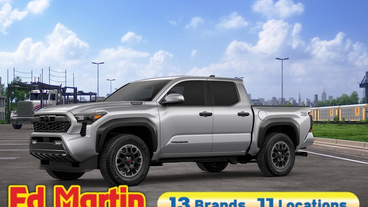 2026 Toyota Tacoma i-FORCE MAX TRD Off Road Hybrid
