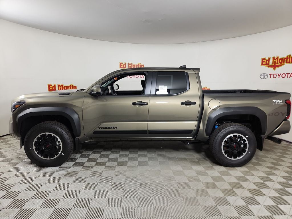 2026 Toyota Tacoma Hybrid TRD Off Road