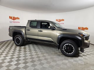 2026 Toyota Tacoma Hybrid TRD Off Road