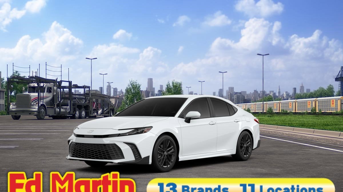 2026 Toyota Camry SE