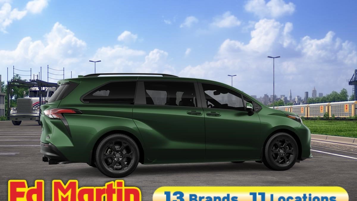 2026 Toyota Sienna Woodland Edition