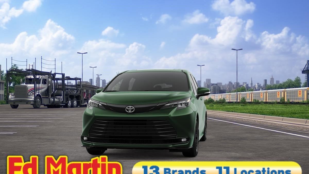 2026 Toyota Sienna Woodland Edition