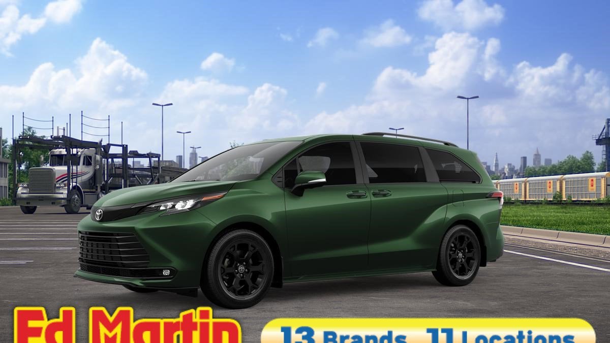 2026 Toyota Sienna Woodland Edition