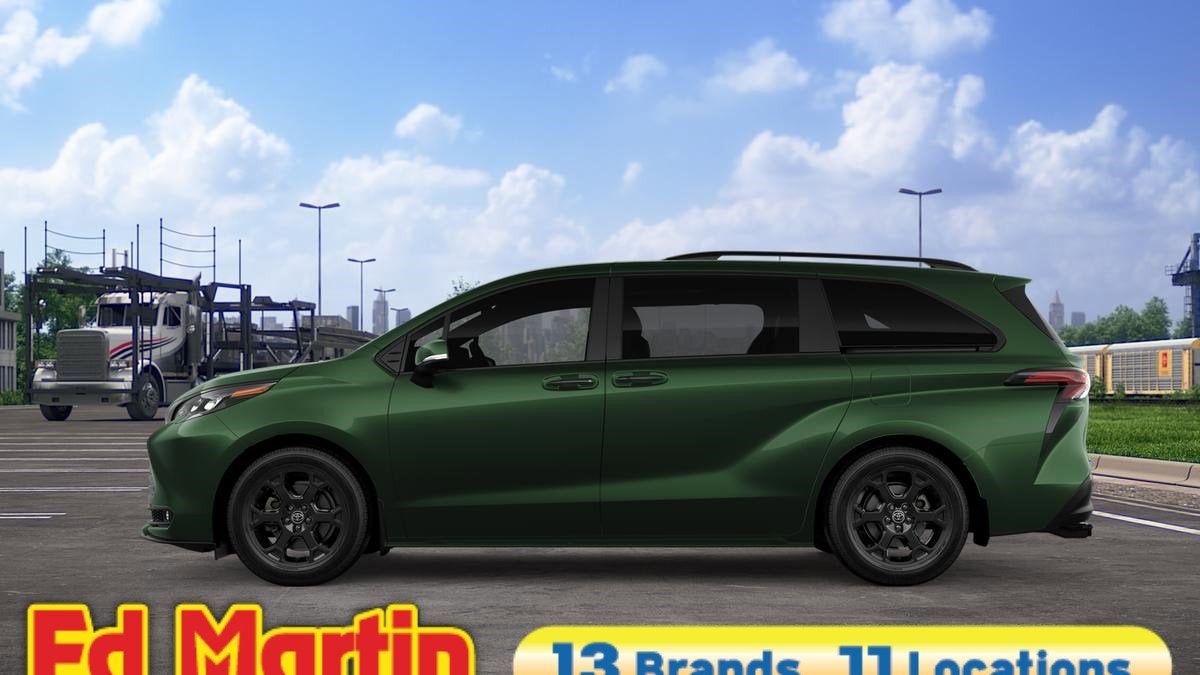 2026 Toyota Sienna Woodland Edition
