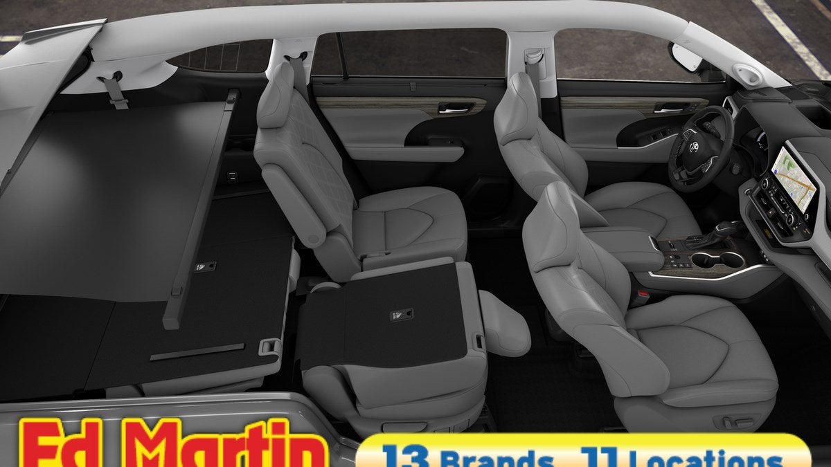 2026 Toyota Highlander Hybrid Platinum