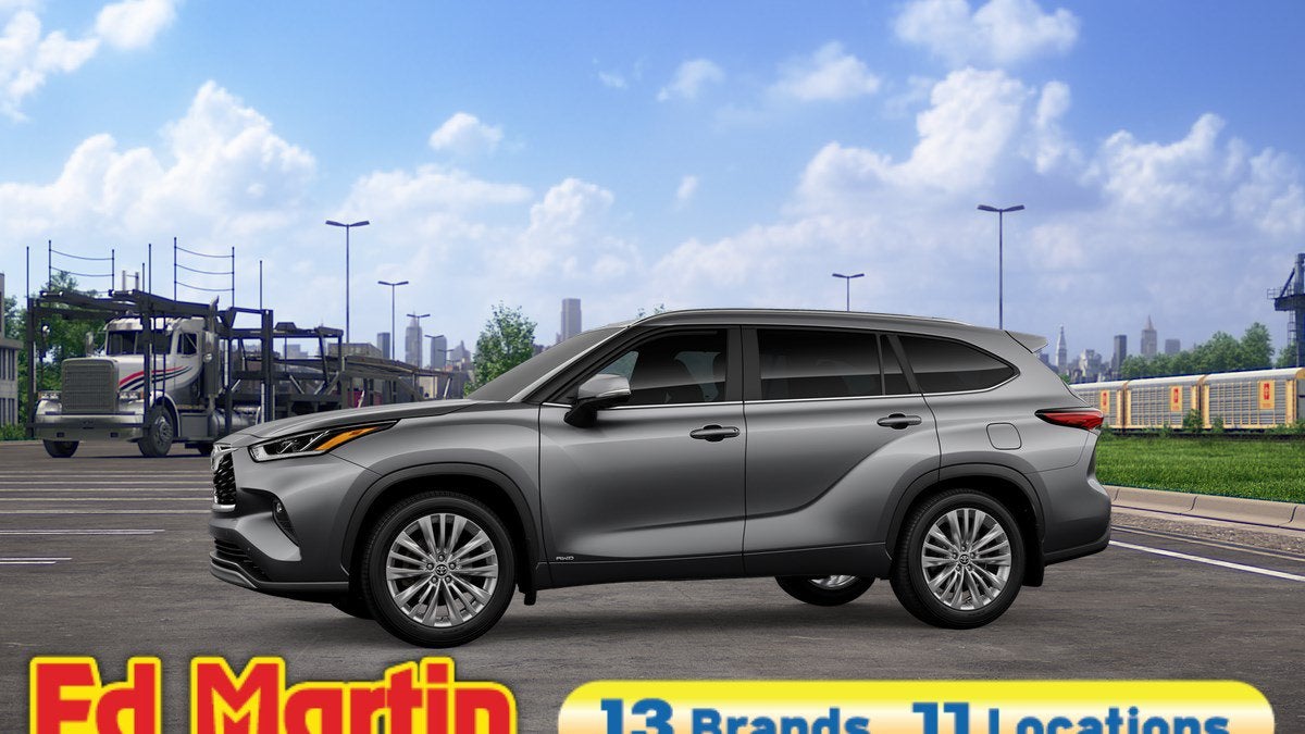 2026 Toyota Highlander Hybrid Platinum