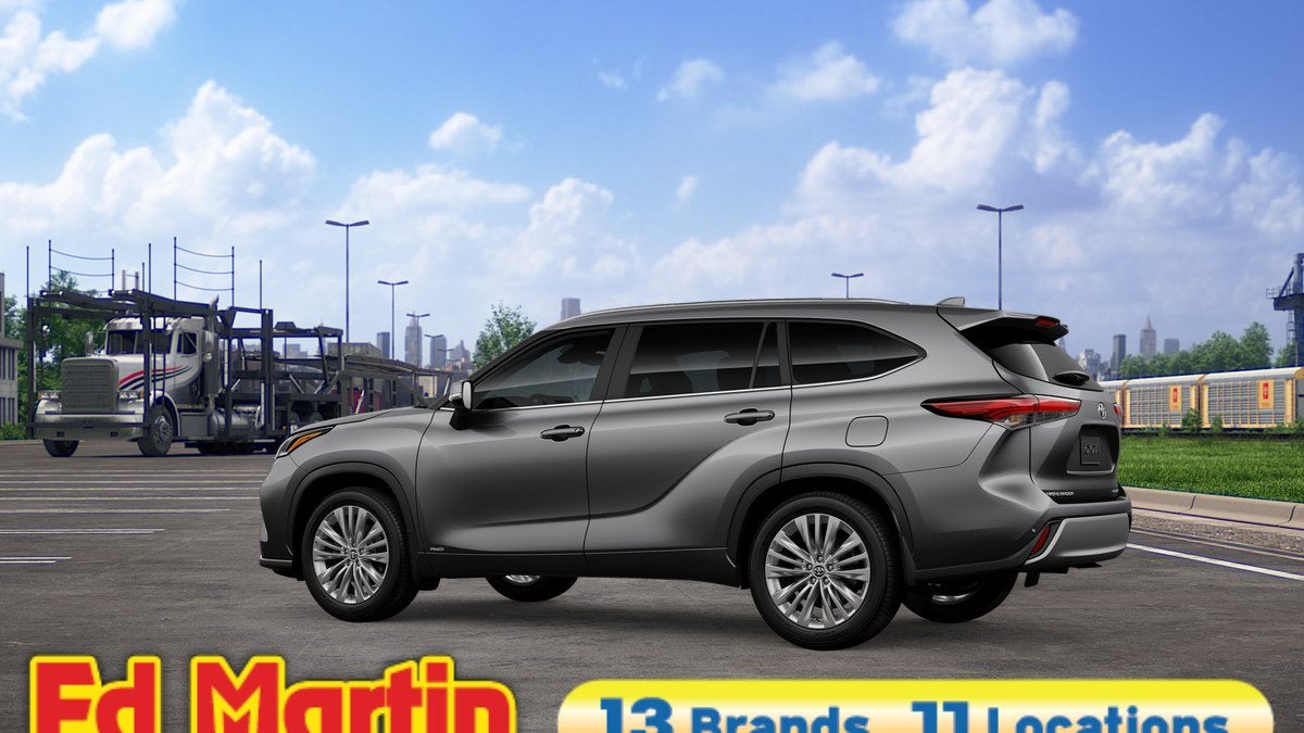 2026 Toyota Highlander Hybrid Platinum