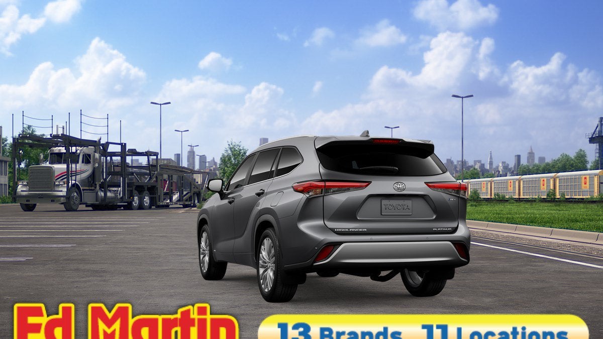 2026 Toyota Highlander Hybrid Platinum