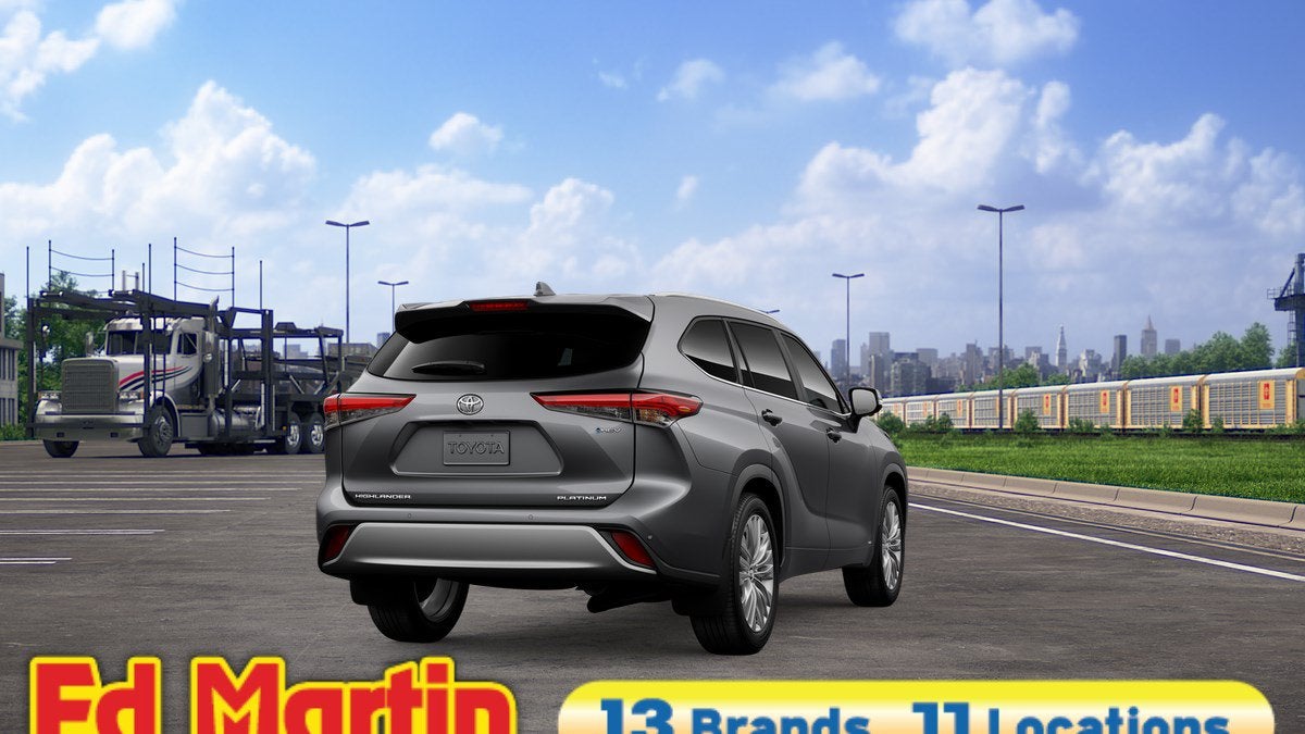 2026 Toyota Highlander Hybrid Platinum
