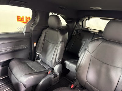 2026 Toyota Sienna Platinum 7 Passenger