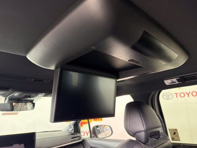 2026 Toyota Sienna Platinum 7 Passenger