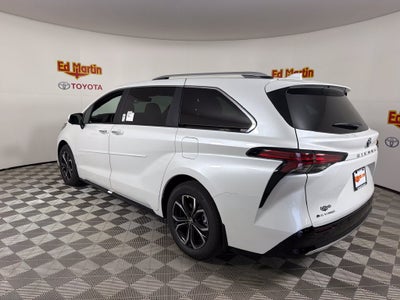 2026 Toyota Sienna Platinum 7 Passenger