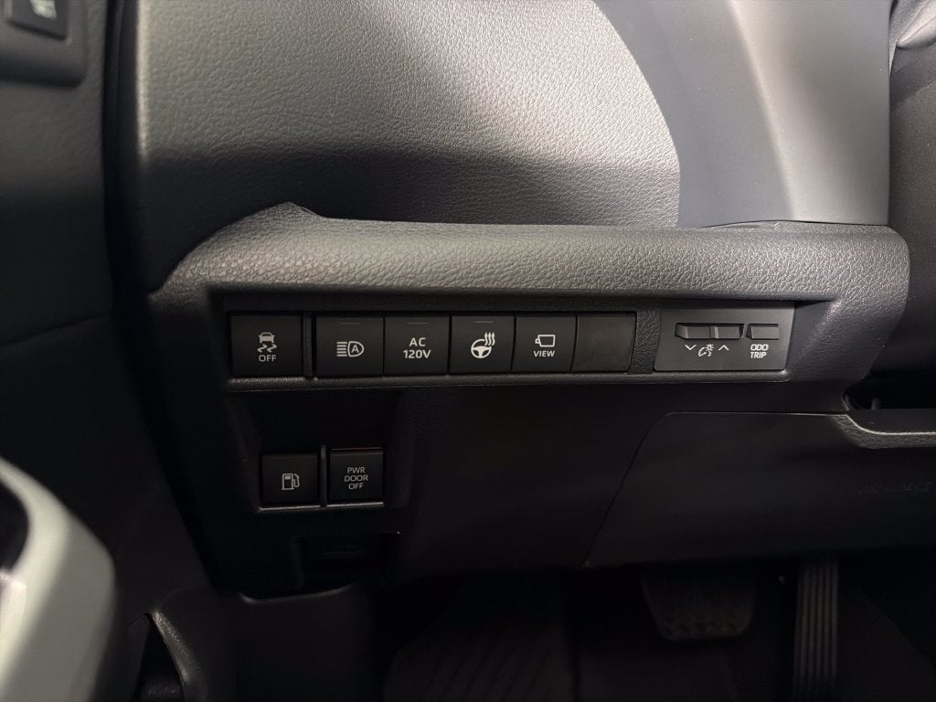 2026 Toyota Sienna Platinum 7 Passenger