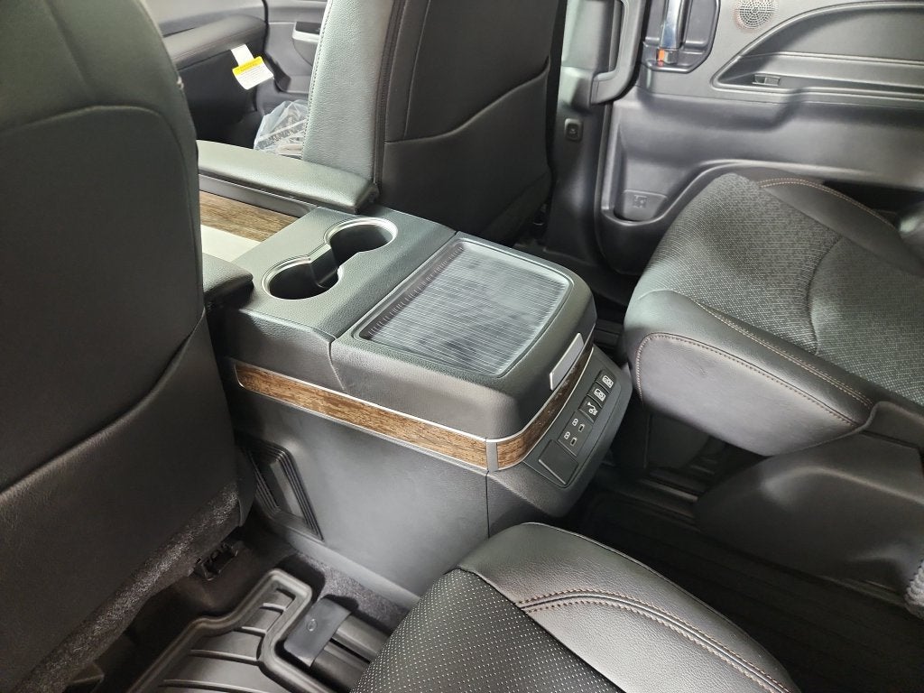 2026 Toyota Sienna Platinum 7 Passenger