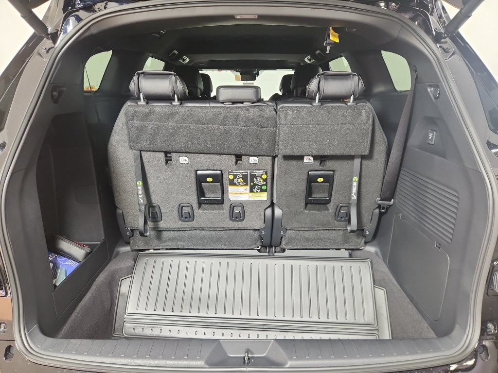 2026 Toyota Sienna Platinum 7 Passenger