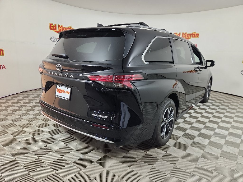 2026 Toyota Sienna Platinum 7 Passenger