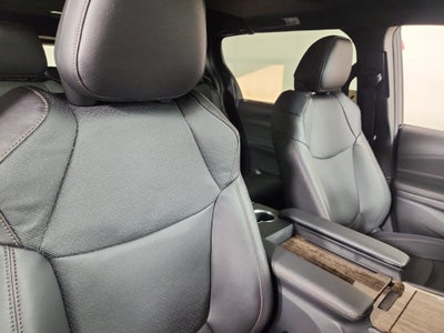 2026 Toyota Sienna Platinum 7 Passenger