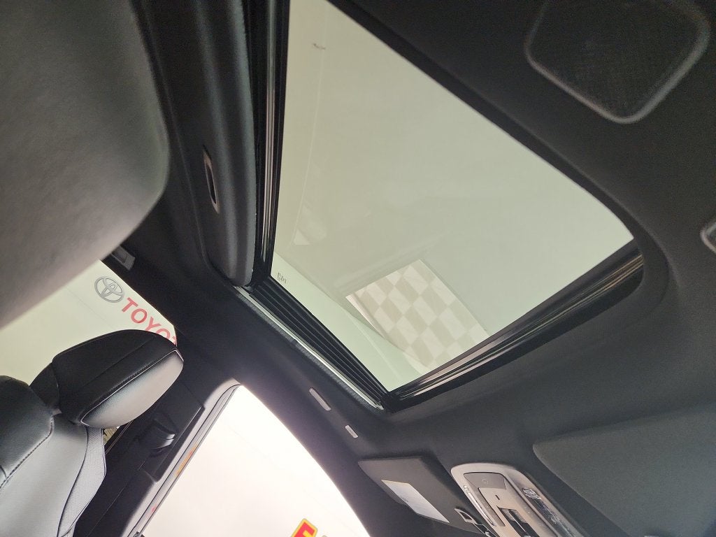 2026 Toyota Sienna Platinum 7 Passenger